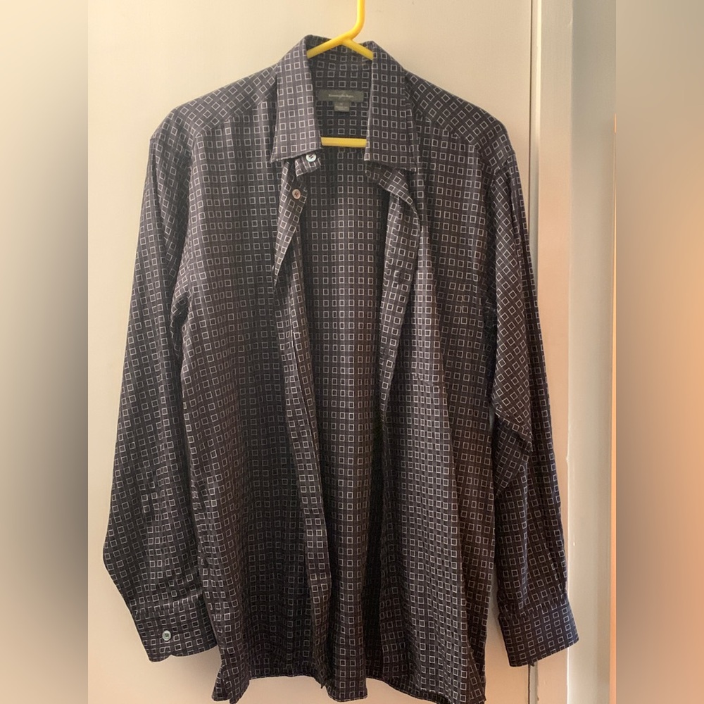 Ermenegildo Zegna men’s dress shirt. M 16.5 neck. Regular fit 100% cotton. Black